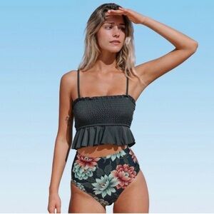 Bathing suit top and bottom